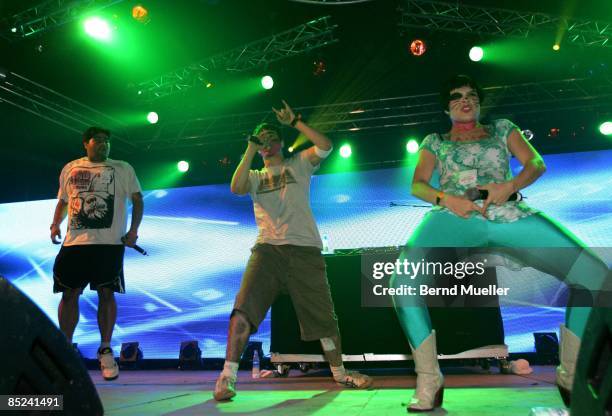 Photo of BONDE DO ROLE, Musik, music, Rock, Pop, Rock n roll, Reggae,, live in concert, live on stage,, Roskilde Music Festival 2007, Denmark,...