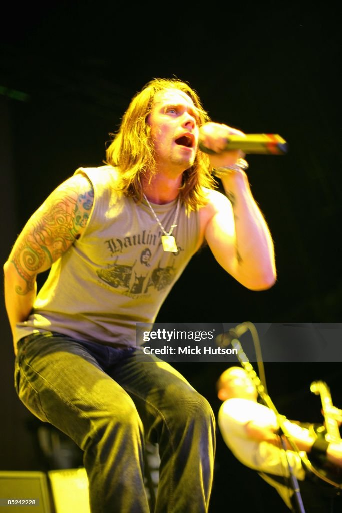 Photo of Myles KENNEDY and ALTER BRIDGE