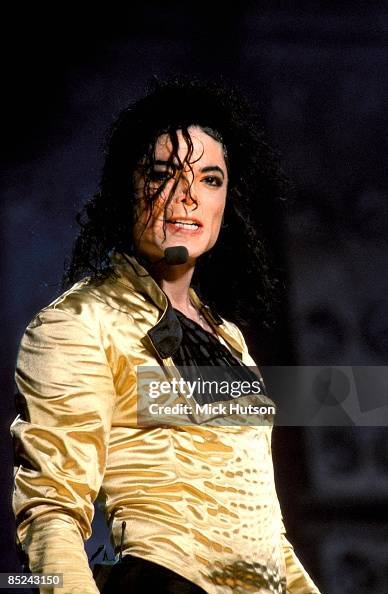 Mj Singer Photo of Michael JACKSON, Michael Jackson performing on stage -... News ...