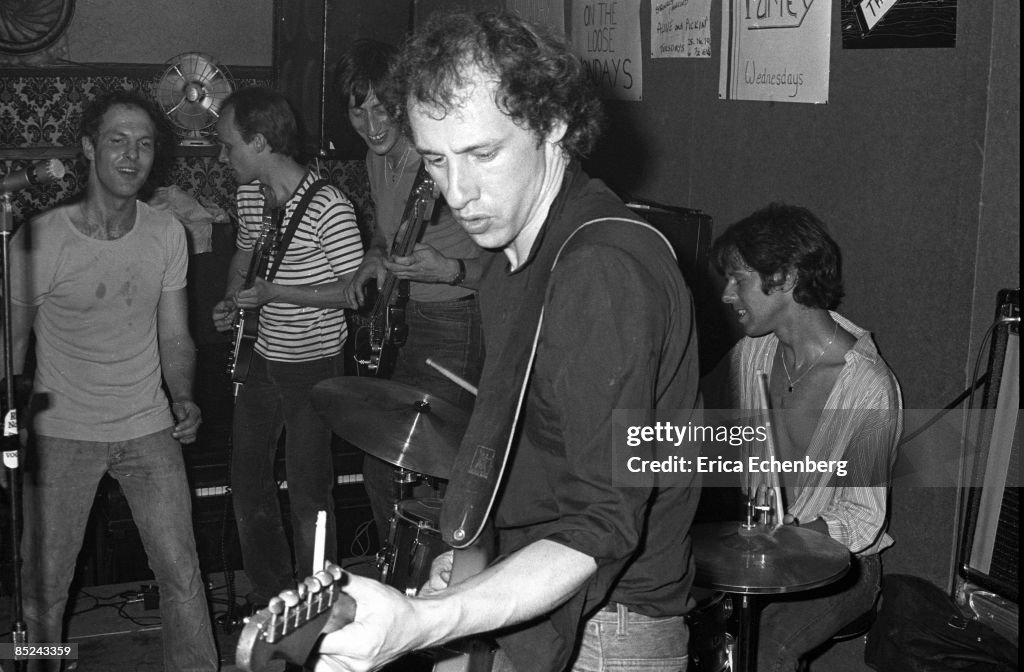 Photo of Pick WITHERS and DIRE STRAITS and Mark KNOPFLER