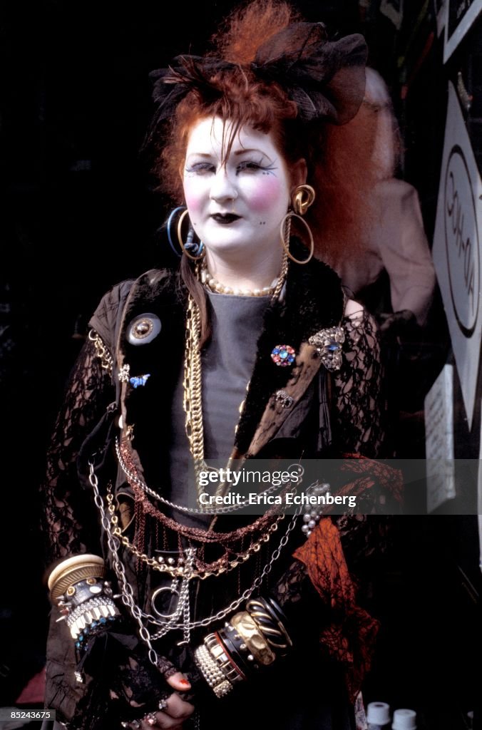 Photo of GOTHS and 80'S STYLE and 80's and PUNKS