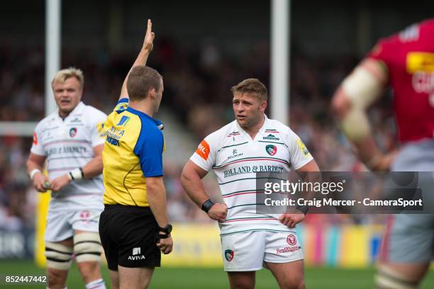 Leicester Tigers' Tom Youngs talks to Referee Ian Tempest during the Aviva Premiership match between Harlequins and Leicester Tigers at Twickenham...