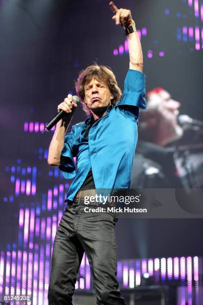 Photo of Mick JAGGER and ROLLING STONES; Mick Jagger performing live onstage on A Bigger Bang Tour
