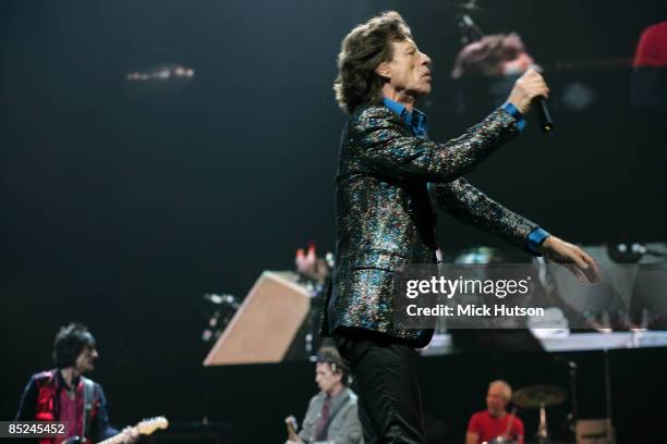 Photo of Mick JAGGER and ROLLING STONES; Mick Jagger performing live onstage on A Bigger Bang Tour