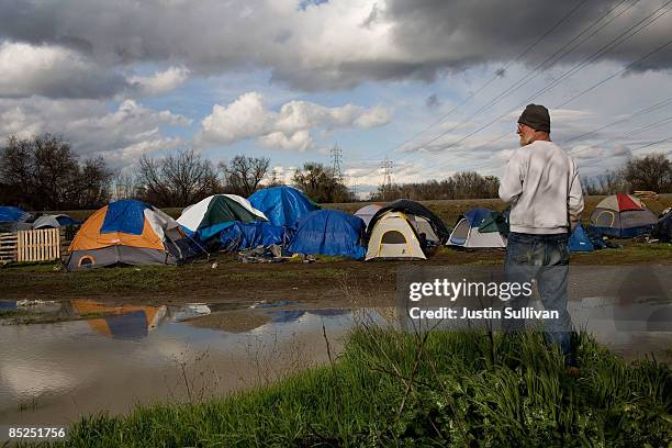 Homeless While Raining 409 Rain Homeless Shelter Stock Photos, High-Res Pictures, and Images ...
