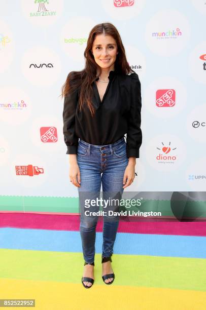 Actress Shiri Appleby attends the 6th Annual Celebrity Red CARpet Safety Awareness Event at Sony Studios Commissary on September 23, 2017 in Culver...