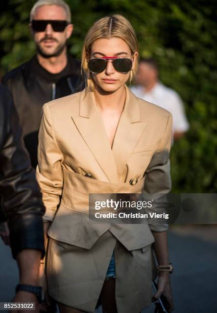 Hailey Baldwin is seen outside Missoni during Milan Fashion Week Spring/Summer 2018 on September 23, 2017 in Milan, Italy.