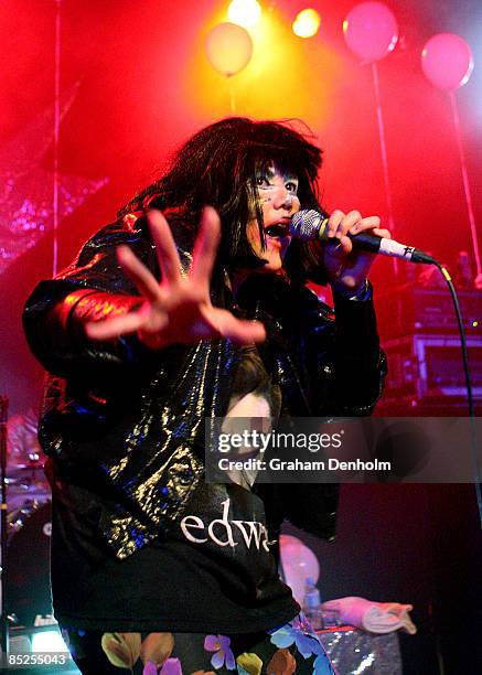 Singer From Css 129 Brazil Css Stock Photos, High-Res Pictures, and Images - Getty Images