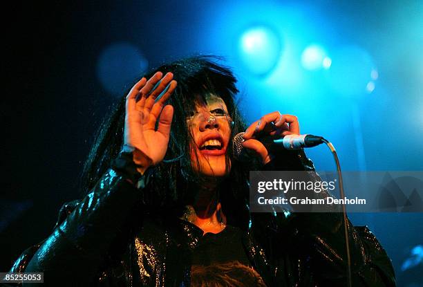 Singer From Css 667 Css Lovefoxx Stock Photos, High-Res Pictures, and Images - Getty Images