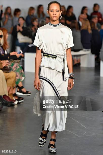 Model walks the runway at the Sportmax Ready to Wear Spring/Summer 2018 fashion show during Milan Fashion Week Spring/Summer 2018 on September 22,...