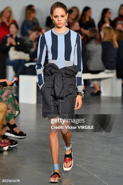 Model walks the runway at the Sportmax Ready to Wear Spring/Summer 2018 fashion show during Milan Fashion Week Spring/Summer 2018 on September 22,...