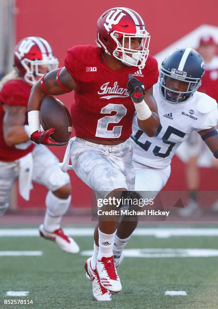 George Johnson Jr Devante Johnson Photos and Premium High Res Pictures - Getty Images