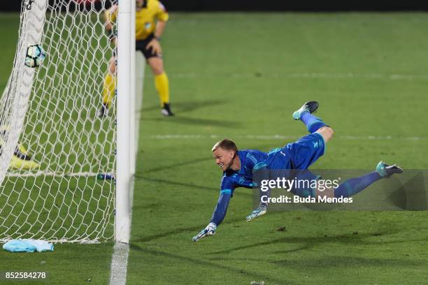 Goalkeeper Douglas of Avai tries to defend the kick during a match between Flamengo and Avai as part of Brasileirao Series A 2017 at Ilha do Urubu...