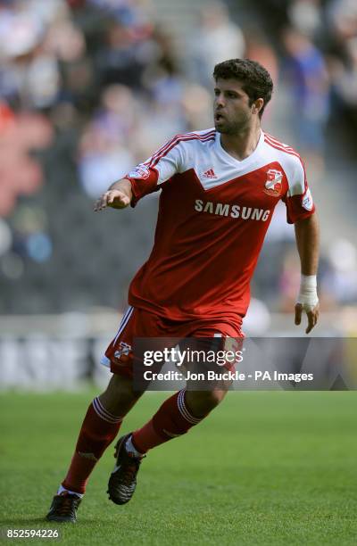 Yaser Kasim, Swindon Town.