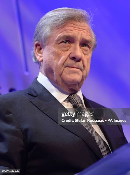 President Mike Rakes 180 Michael Rake Stock Photos, High-Res Pictures, and Images - Getty Images
