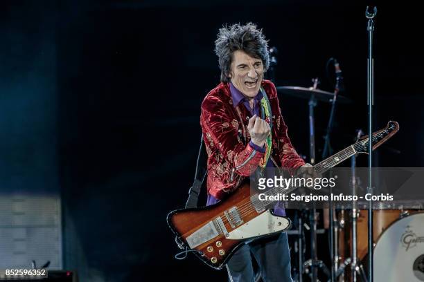 Ronnie Wood of The Rolling Stones performs on stage during Lucca Summer Festival 2017 on September 23, 2017 in Lucca, Italy.