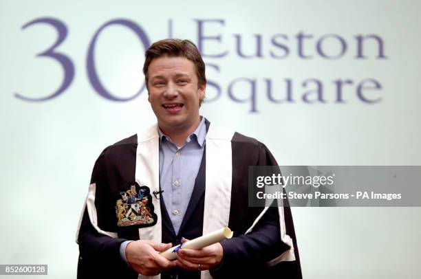 Chef Jamie Oliver has been hailed for his outstanding contribution to public health by leading doctors. The 38-year-old was awarded an honorary...