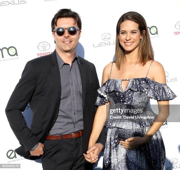 Actors Noah Bean and Lyndsy Fonseca attend the 27th Annual EMA Awards at Barker Hangar on September 23, 2017 in Santa Monica, California.