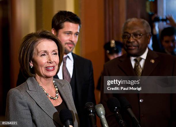 House Speaker Nancy Pelosi, actor Brad Pitt and Democratic Whip James Clyburn discuss the "Make it Right" project in the Speaker's Balcony Hallway in...