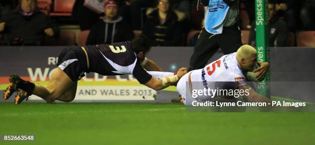 England's Ryan Hall scores a try during the World Cup Quarter Final at the DW Stadium, Wigan.