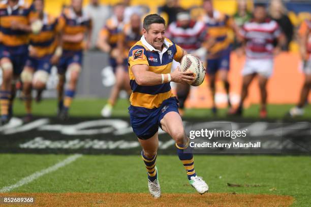 Mike Delany of Bay of Plenty runs with the ball during the round six Mitre 10 Cup match between Bay of Plenty and Counties Manukau Tauranga Domain on...