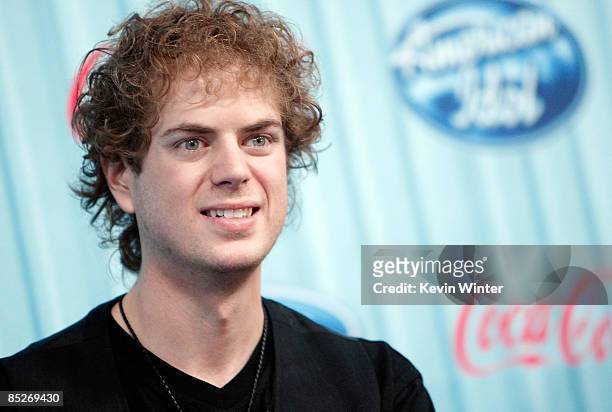 American Idol contestant Scott MacIntyre arrives at the American Idol Top 13 Party held at AREA on March 5, 2009 in Los Angeles, California.