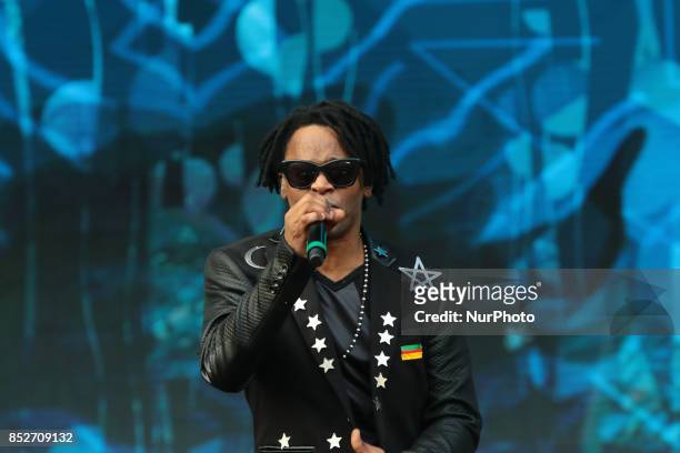 Toni Garrido from Cidade Negra performs at 2015 Rock in Rio on September 27, 2015 in Rio de Janeiro, Brazil.