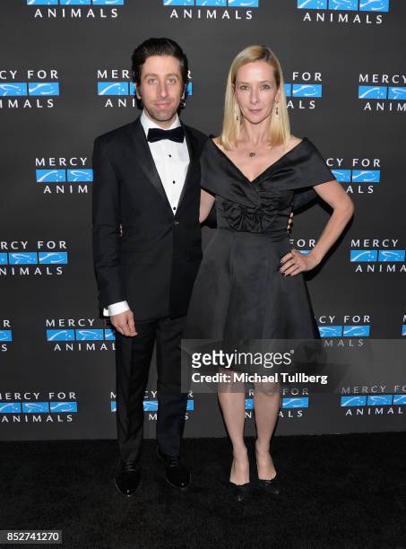 Simon Helberg and Jocelyn Towne attend Mercy For Animals' annual Hidden Heroes Gala at Vibiana on September 23, 2017 in Los Angeles, California.