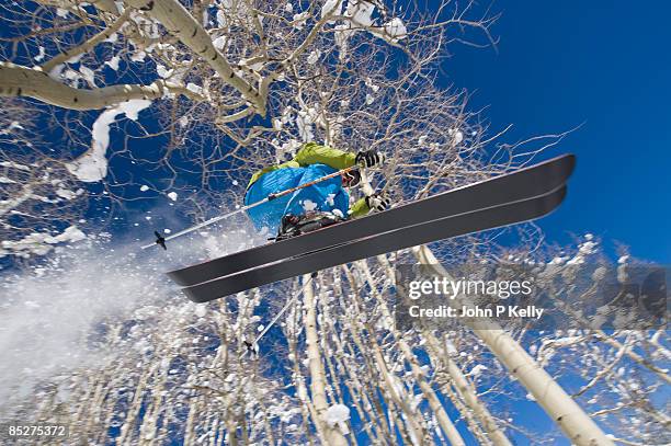 downhill skiing - berg mount aspen stock-fotos und bilder