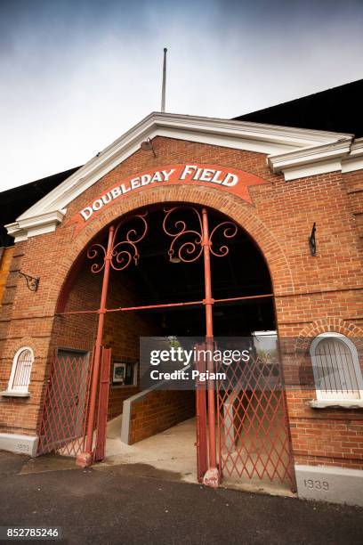 baseball hall of fame and museum - cooperstown new york state stock-fotos und bilder