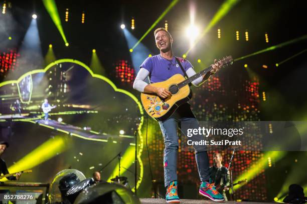 Chris Martin of Coldplay performs at CenturyLink Field on September 23, 2017 in Seattle, Washington.