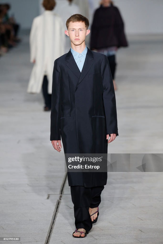 Jil Sander - Runway - Milan Fashion Week Spring/Summer 2018