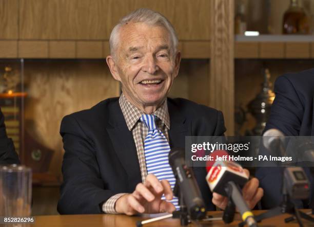 Doug Rae 4,681 Cappielow Park Photos & High Res Pictures - Getty Images