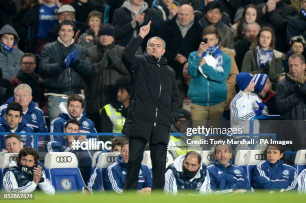 Jose Chelsea 1,822 Marshall Jose Stock Photos, High-Res Pictures, and Images - Getty ...