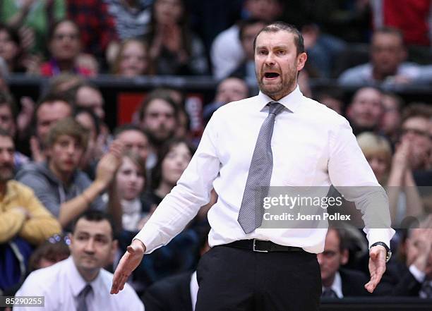 Head coach Luka Pavicevic of Berlin shouts during the Basketball Bundesliga match between MEG Goettingen and Alba Berlin at the Lokhalle on March 7,...