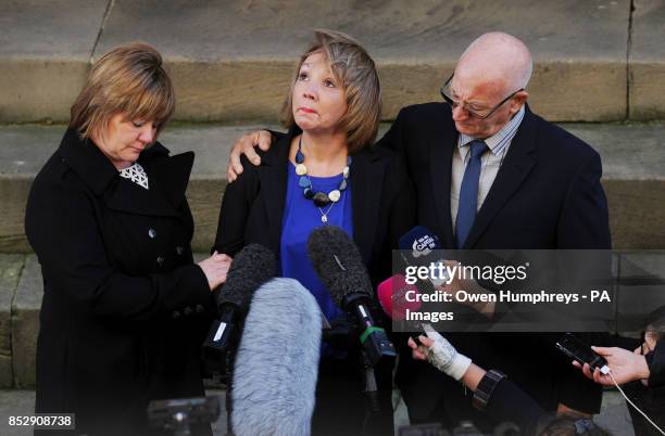Julie Reece 1,675 Debbie Read Photos & High Res Pictures - Getty Images
