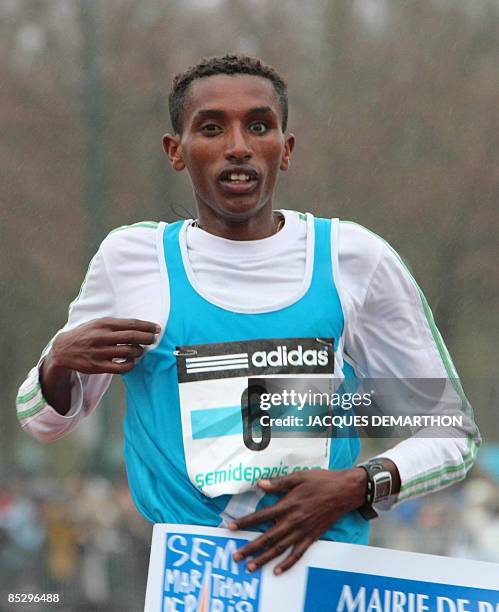 74 Bazu Worku Stock Photos, HighRes Pictures, and Images Getty Images