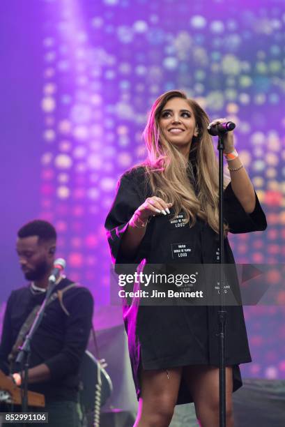 Alina Baraz performs live on stage at CenturyLink Field on September 23, 2017 in Seattle, Washington.