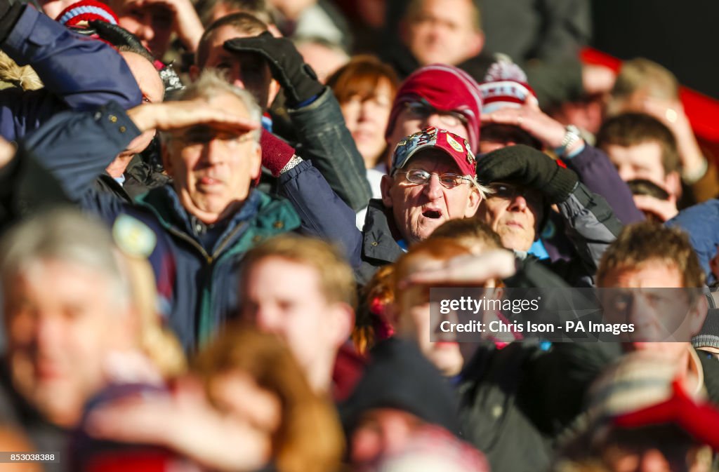 Soccer - Sky Bet Championship - Bournemouth v Burnley - Goldsands Stadium