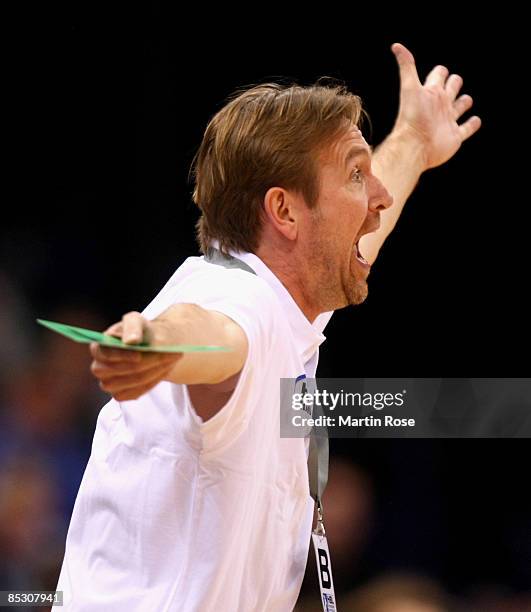 Martin Schwalb, head coach of Hamburg reacts during the Bundesliga match between HSV Hamburg and TV Grosswallstadt at the Color Line Arena on March...