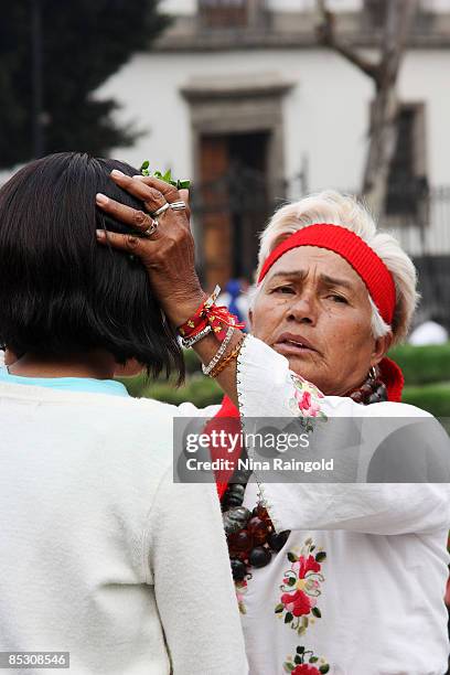 Aztec Ritual Washing Mexican Sacred Heart Photos and Premium High Res Pictures - Getty Images