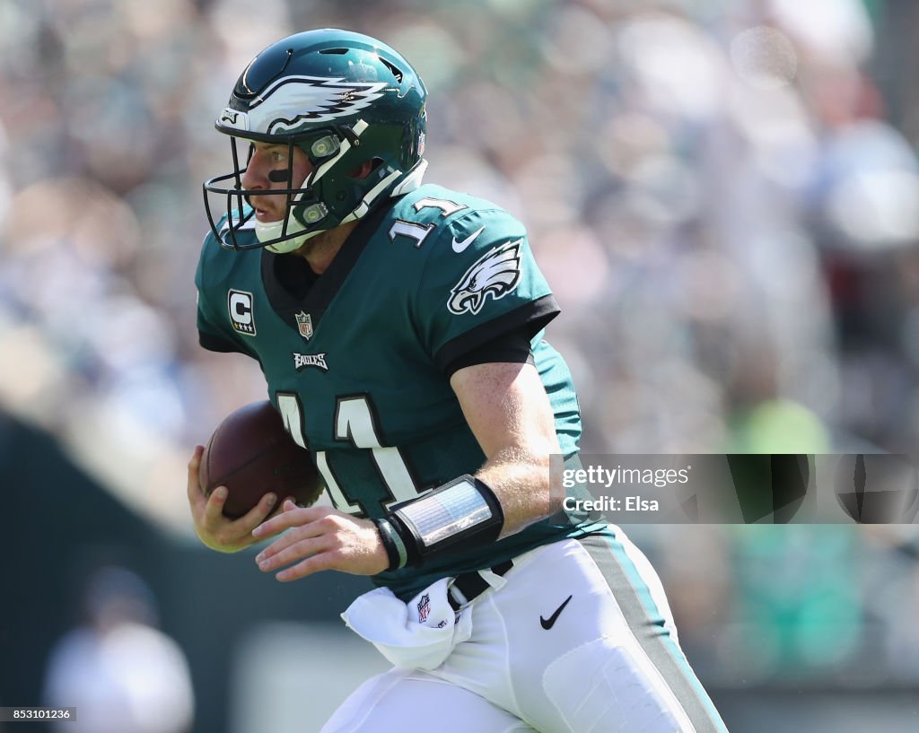 New York Giants v Philadelphia Eagles