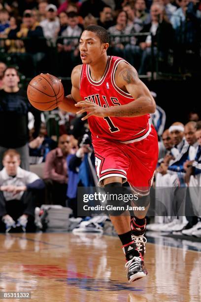 Derrick Rose of the Chicago Bulls drives the ball up court during the game against the Dallas Mavericks on February 7, 2009 at American Airlines...