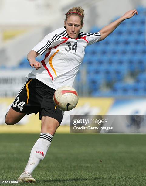 Kim Kulig in action during the Women's Algarve Cup match between Germany and Sweden at the Algarve stadium on March 9, 2009 in Faro, Portugal.