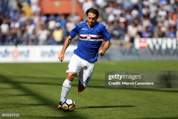 Edgar Barreto of UC Sampdoria in action during the Serie A football match between Us Sampdoria and Ac Milan . Uc Sampdoria wins 2-0 over Ac Milan.