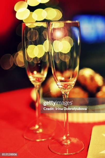 champagne on new year evening - oliebol bildbanksfoton och bilder