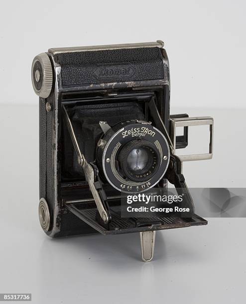 A Zeiss Ikon Photos and Premium High Res Pictures - Getty Images A Zeiss Ikon Photos and Premium High Res Pictures - Getty Images