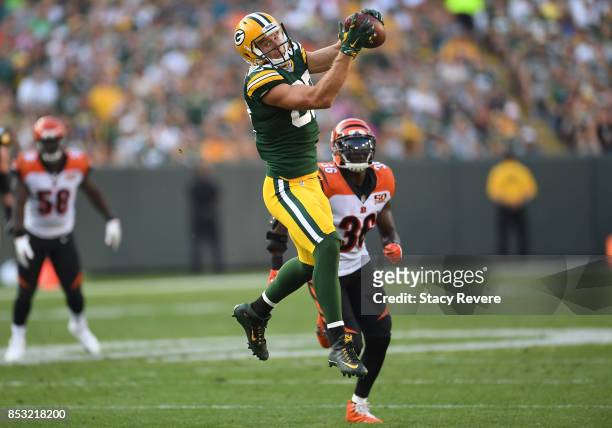 Jordy Nelson of the Green Bay Packers catches a pass during the third quarter against the Cincinnati Bengals at Lambeau Field on September 24, 2017...