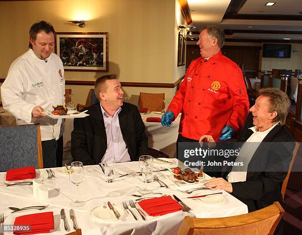 Sir Chef R The Manchester United Kitchen Photos and Premium High Res Pictures ...