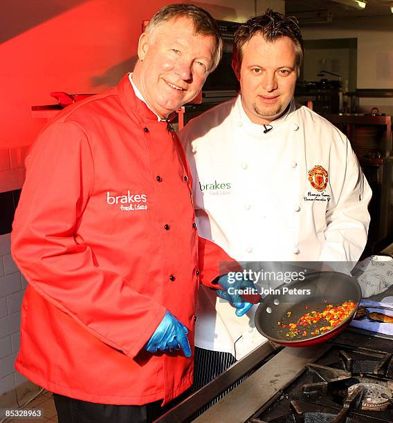Sir Chef R The Manchester United Kitchen Photos and Premium High Res Pictures ...
